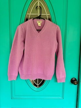 Vintage L.L. Bean 100% Cotton Women's Lavender V-Neck Cotton Sweater